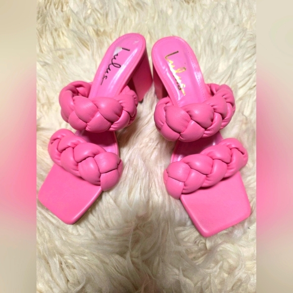 Lulu's Vibrant Pink Braided Heels - Picture 1 of 2